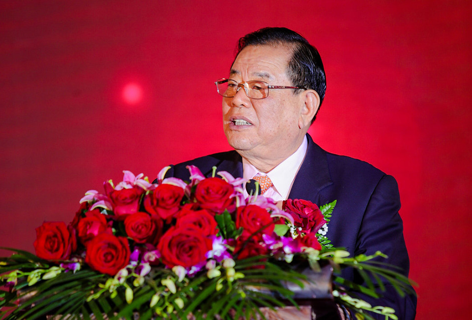 德業(yè)人將用心堅(jiān)守使命,<br>為實(shí)現(xiàn)夢(mèng)想不懼櫛風(fēng)沐雨、砥礪前行。
